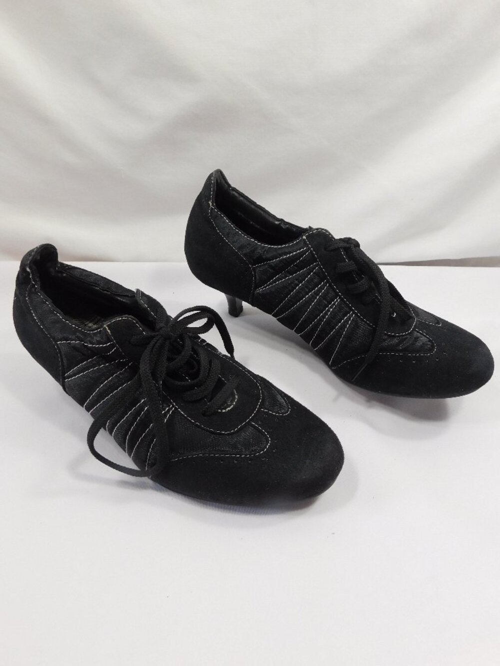 Ladies "Nevada" Black Suede Heels